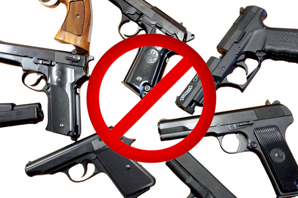 Vũ khí bị cấm "tuyệt đối" trên Tiktok Shop